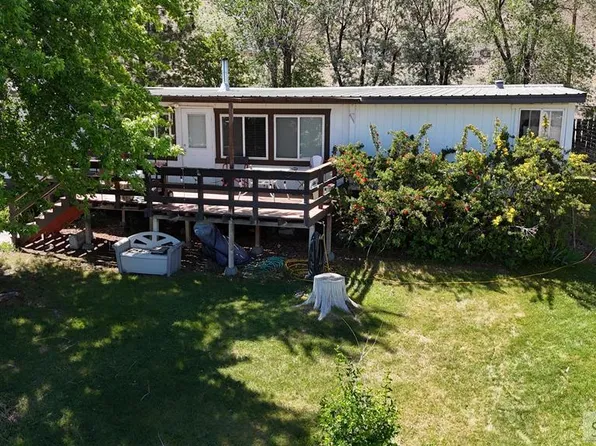 900 Challis Creek Rd, Challis, ID 83226