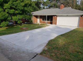 9249 Shadydale Dr, Saint Louis, MO 63136