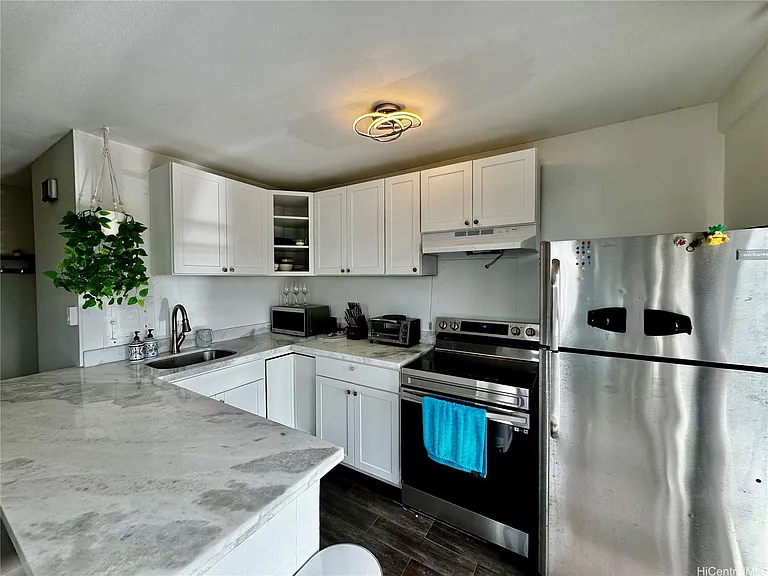 1415 Victoria St #511 — Photo 1