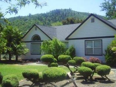 95 Garden Row, Gold Hill, OR, 97525