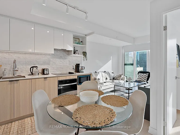 252 Church St #2817 — Photo 10