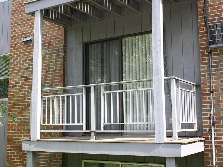 2445 Madison Rd #7 — Photo 11