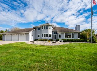 1054 S 19th Pl, Sturgeon Bay, WI 54235