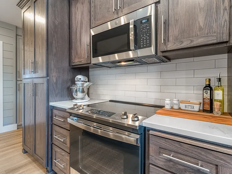 1168 SE Sentry Dr — Photo 25