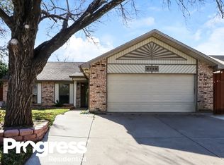 6708 Greenspring Dr, Arlington, TX 76016
