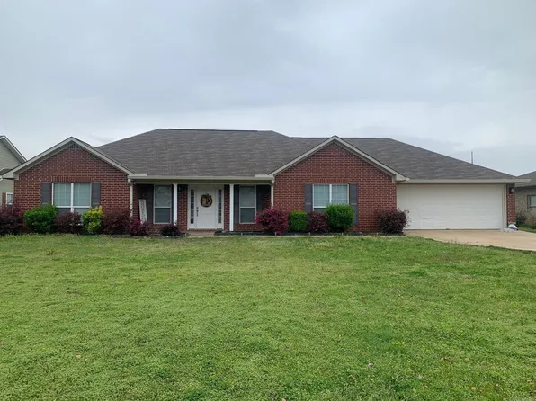 2110 S Oak St, Stuttgart, AR 72160
