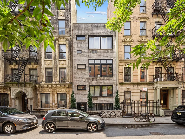 10 Charles St #3-A — Photo 5