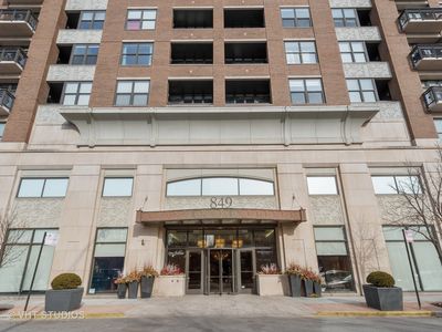 849 N Franklin St UNIT 905, Chicago, IL, 60610