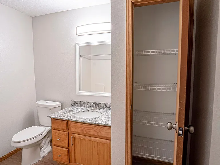 Ashwood Birchwood Apartments — Photo 19