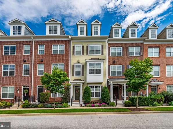 20 Meridian Ln, Towson, MD 21286