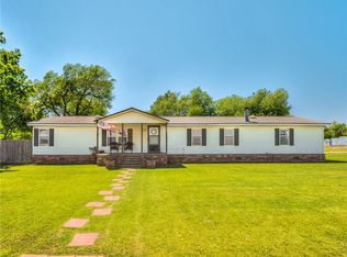 208 Chastain Ave, Amber, OK 73004