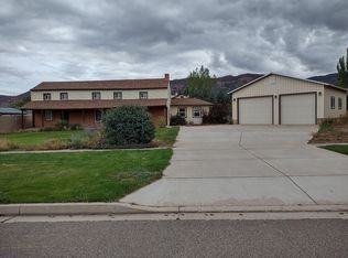 74 N Main St, Paragonah, UT 84760