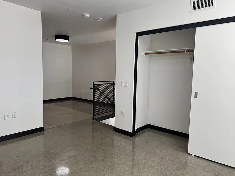 Edison Long Beach — Photo 65