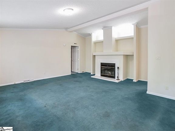 3rd image of 149 Grace Ln