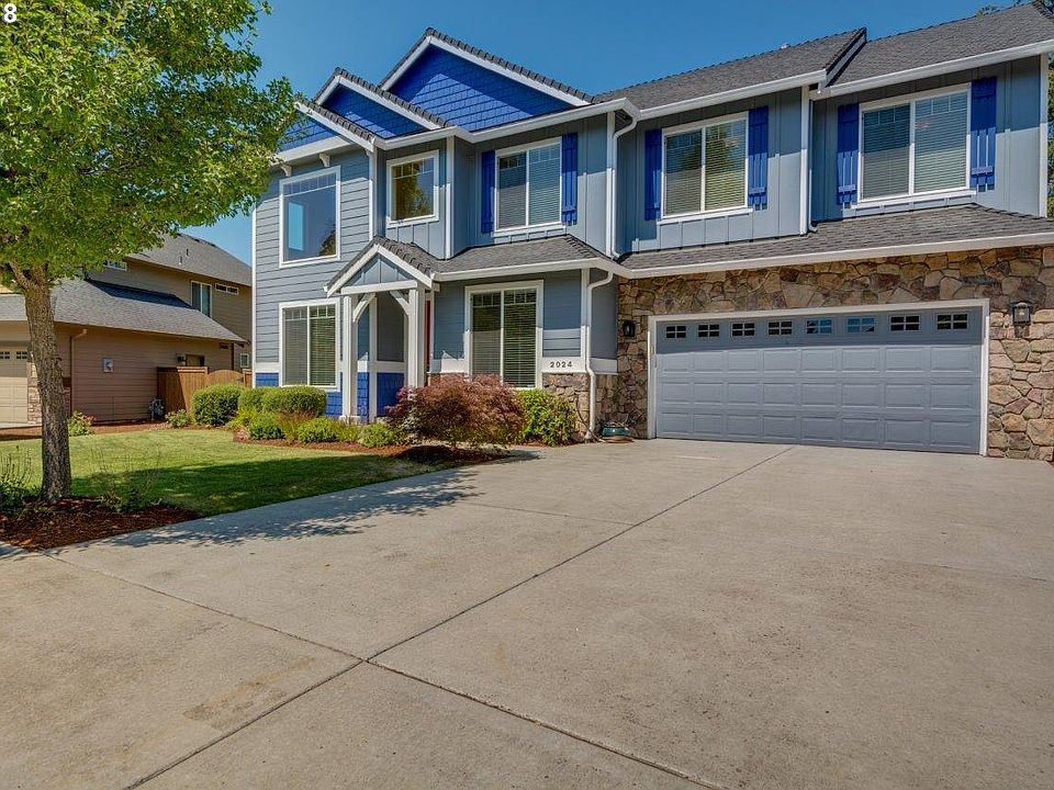 1st image of 2024 NE 107th St