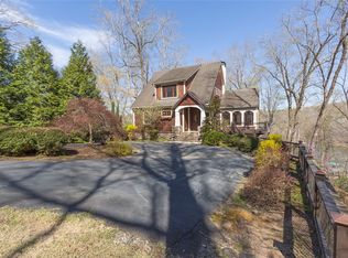 100 Bay Ct, Westminster, SC 29693