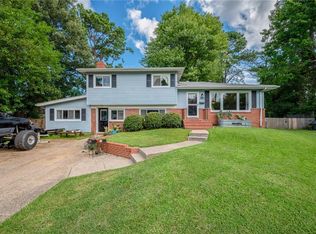 452 Cronin Rd, Virginia Beach, VA 23452