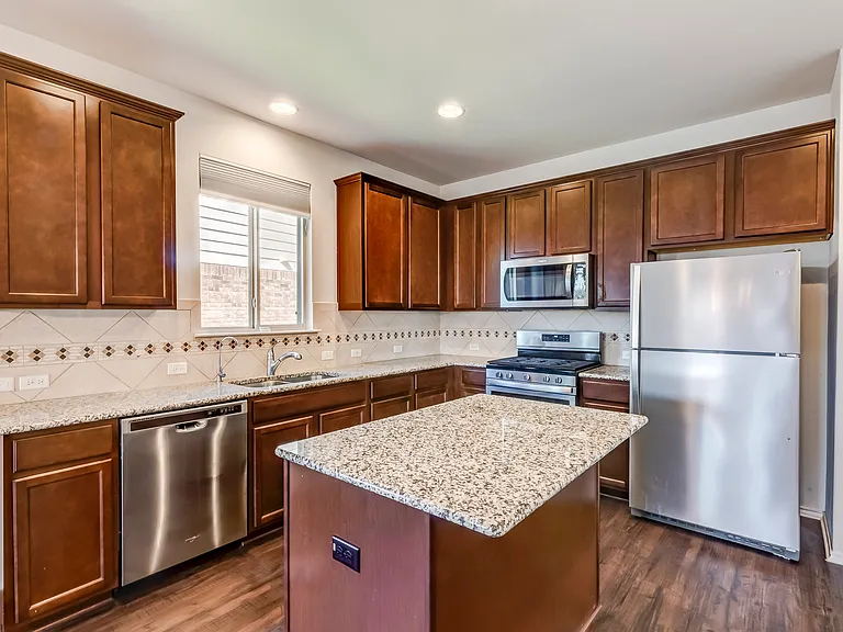 11617 Amber Stream Ln — Photo 13