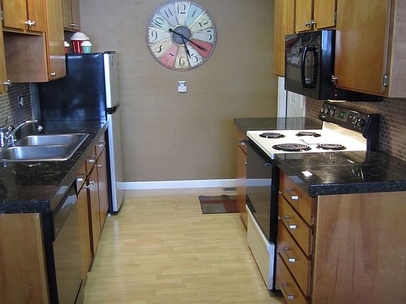 Kitchen with carport entrance