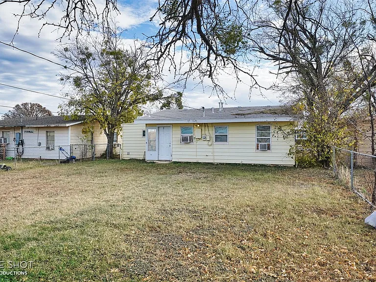 1234 S Crockett Dr — Photo 29