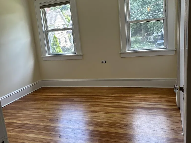 15 Ferncliff Rd — Photo 15
