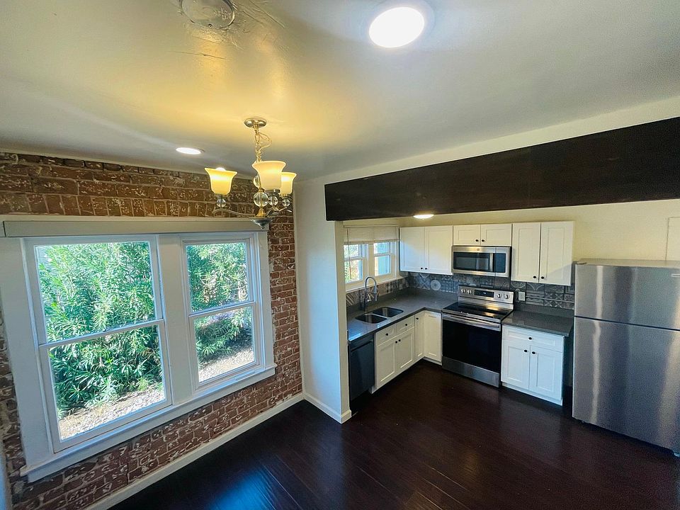 1st image of 339 N Laurel Ave #2