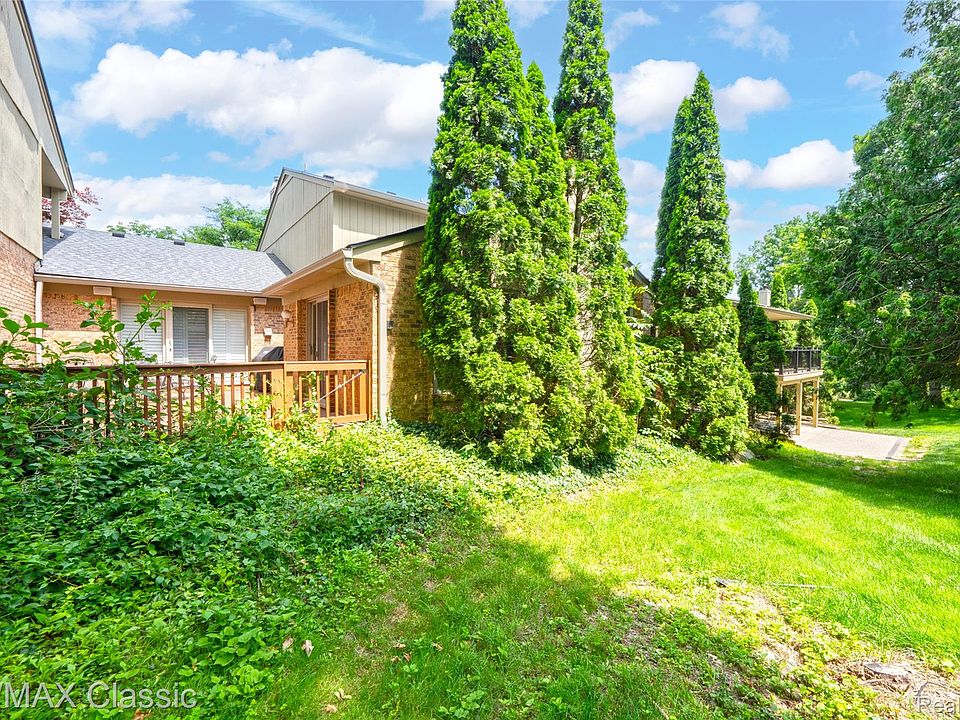 727 Arbor Ct, photo 11