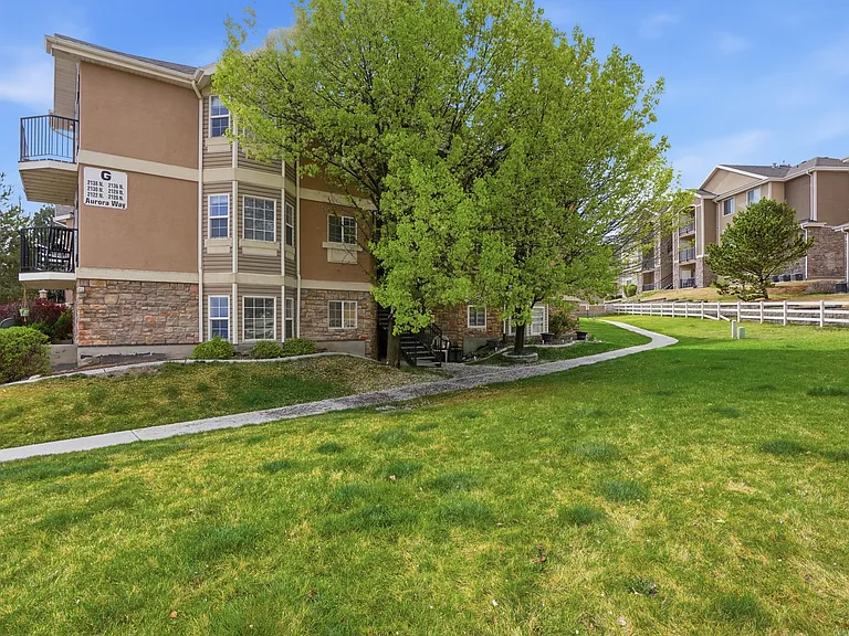 2136 N Aurora Way W — Photo 25