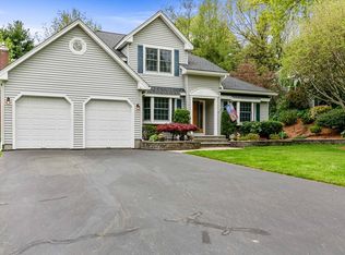 43 Hancock Hill Dr, Worcester, MA 01609