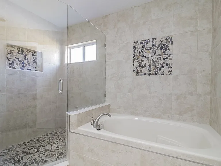 395 Lancer Oak Dr — Photo 11