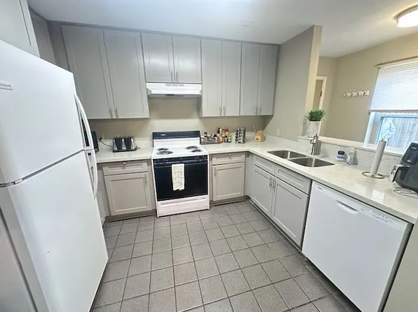 1020 Audubon St #1020, New Orleans, LA 70118