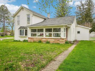 126 Litchfield St, Clinton, MI 49236