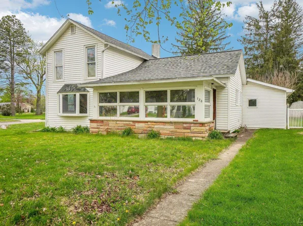 126 Litchfield St, Clinton, MI 49236