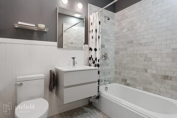 Rented by Garfield Realty  | media 14