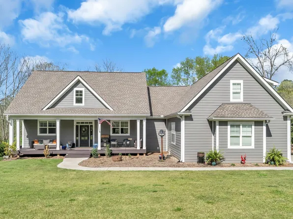 9064 Old Charlotte Pike, Pegram, TN 37143