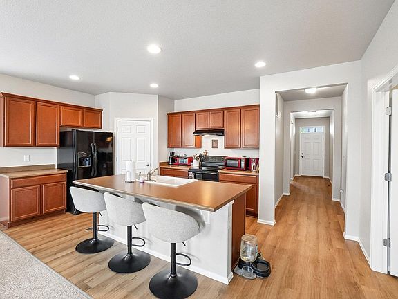 2nd image of 3622 Torch Lily St