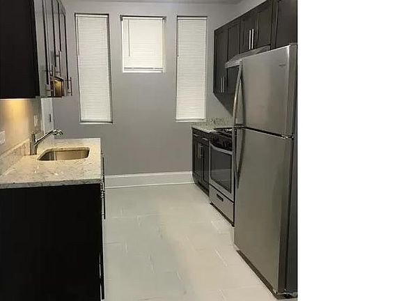 3rd image of 7750 S Muskegon Ave APT 1