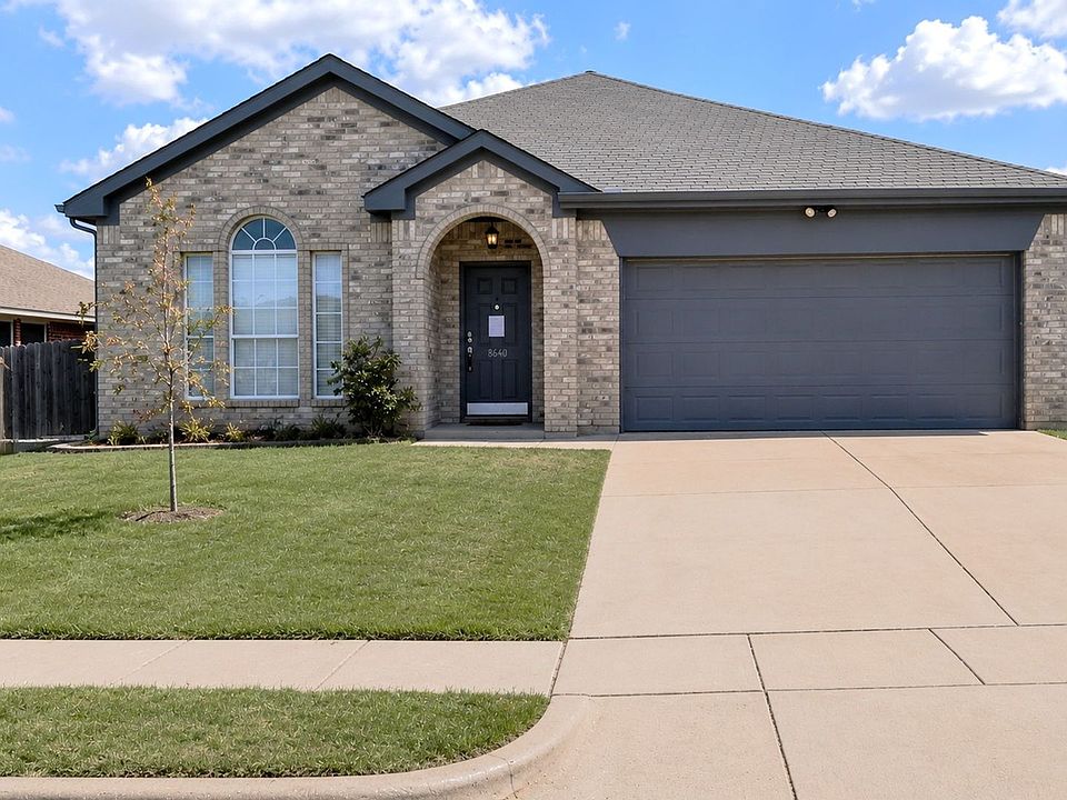 1st image of 8640 Rainy Lake Dr