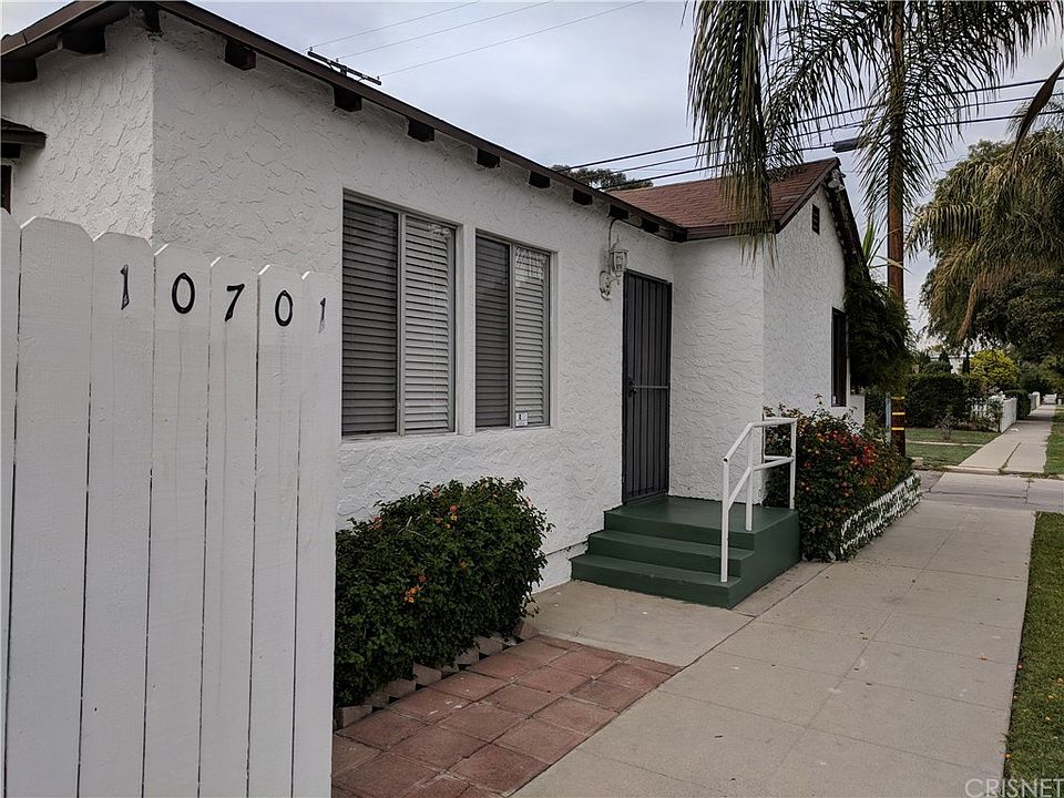 1st image of 10701 Burbank Blvd