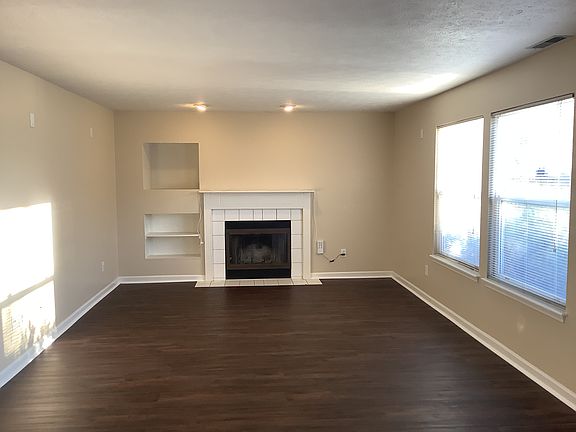 3rd image of 5026 Pike Creek Blvd