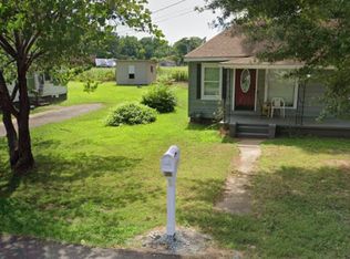 327 Park St, Mc Kenzie, TN 38201
