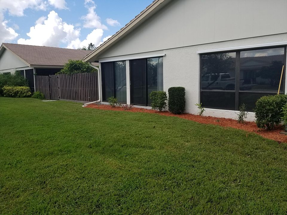 1st image of 4241 SW Egret Pond Ter