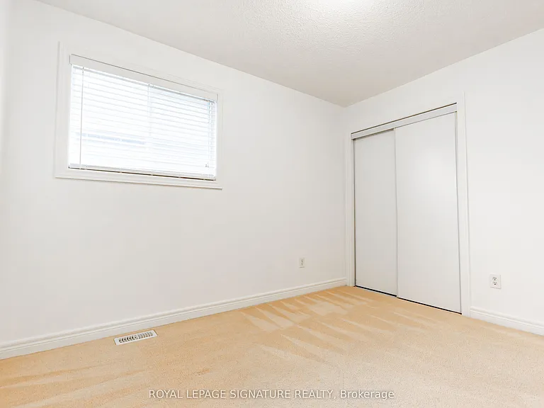 3082 Cabano Cres — Photo 14
