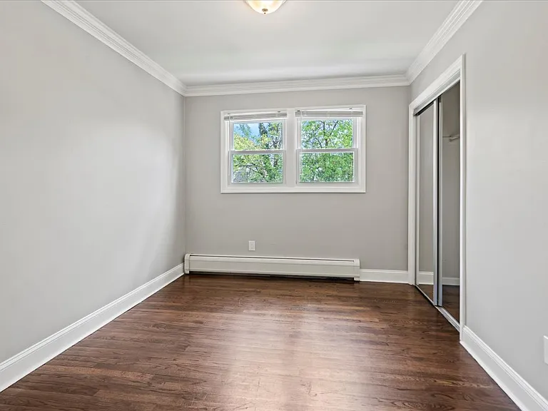 130 Gaston Ave #1 — Photo 13