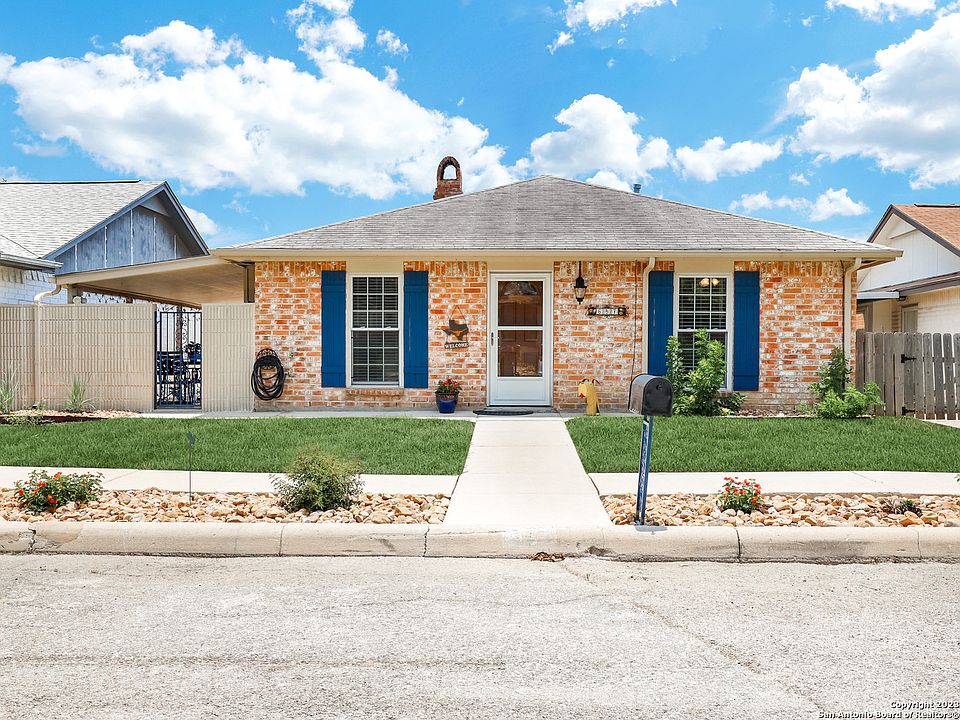 1st image of 657 Fern Meadow