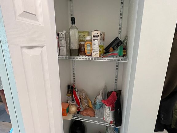 4th image of 3027 W Logan Blvd #104