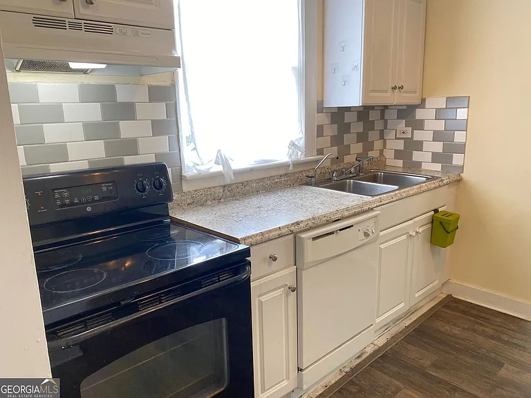 175 Park Dr NW — Photo 7