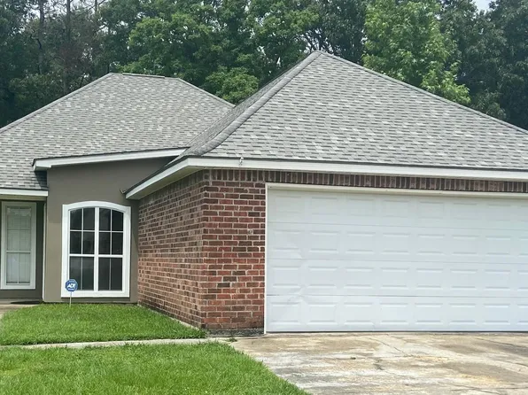 9897 Chapel Hill Dr, Denham Springs, LA 70706