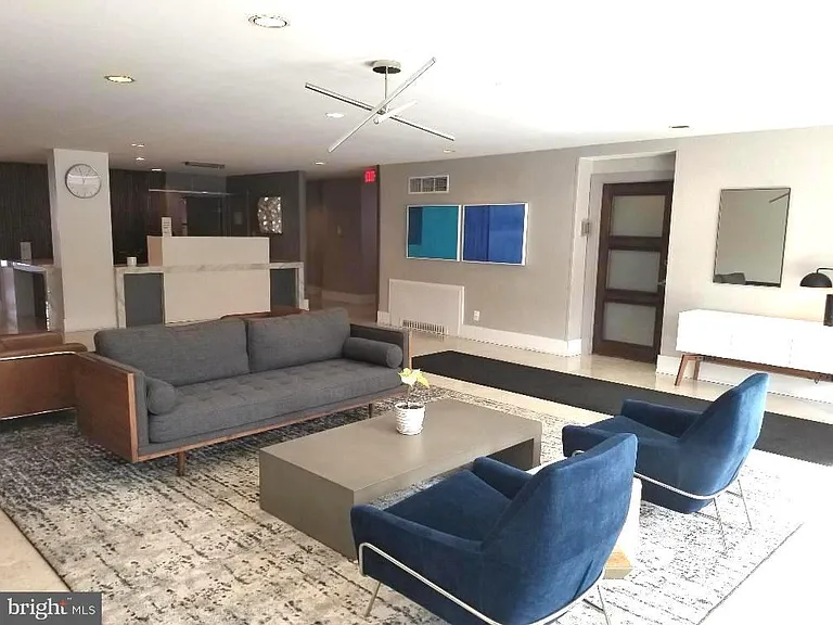 4977 Battery Ln #203 — Photo 24
