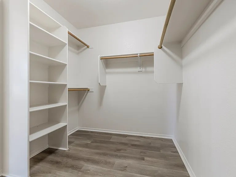 3834 E Longhorn Dr — Photo 12